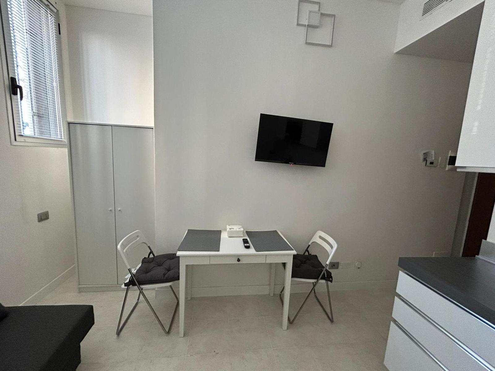 Elegant Studio Milão Exterior foto